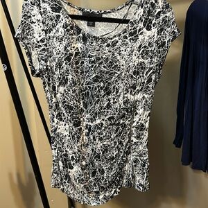 Attention Black and white  women top